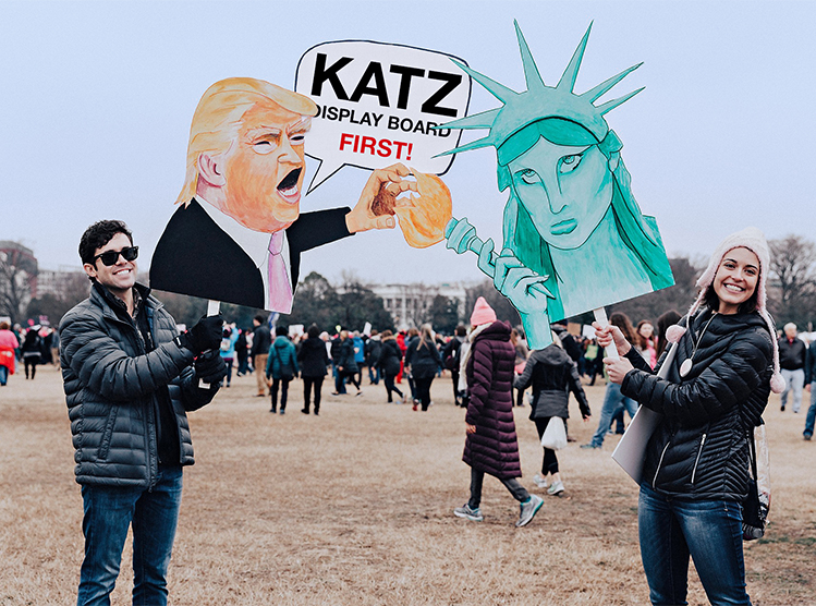 KATZ Display Board outdoor